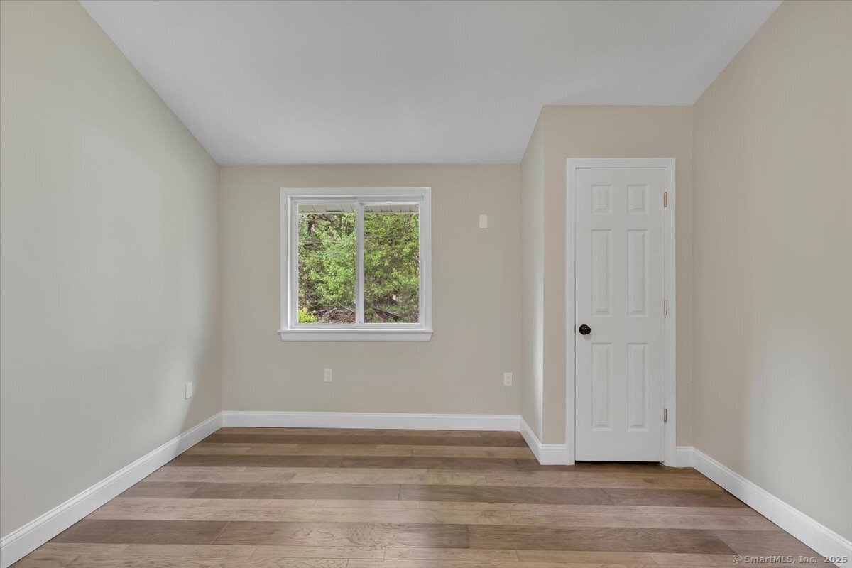 1813 Peck Lane, Cheshire, Connecticut image 28
