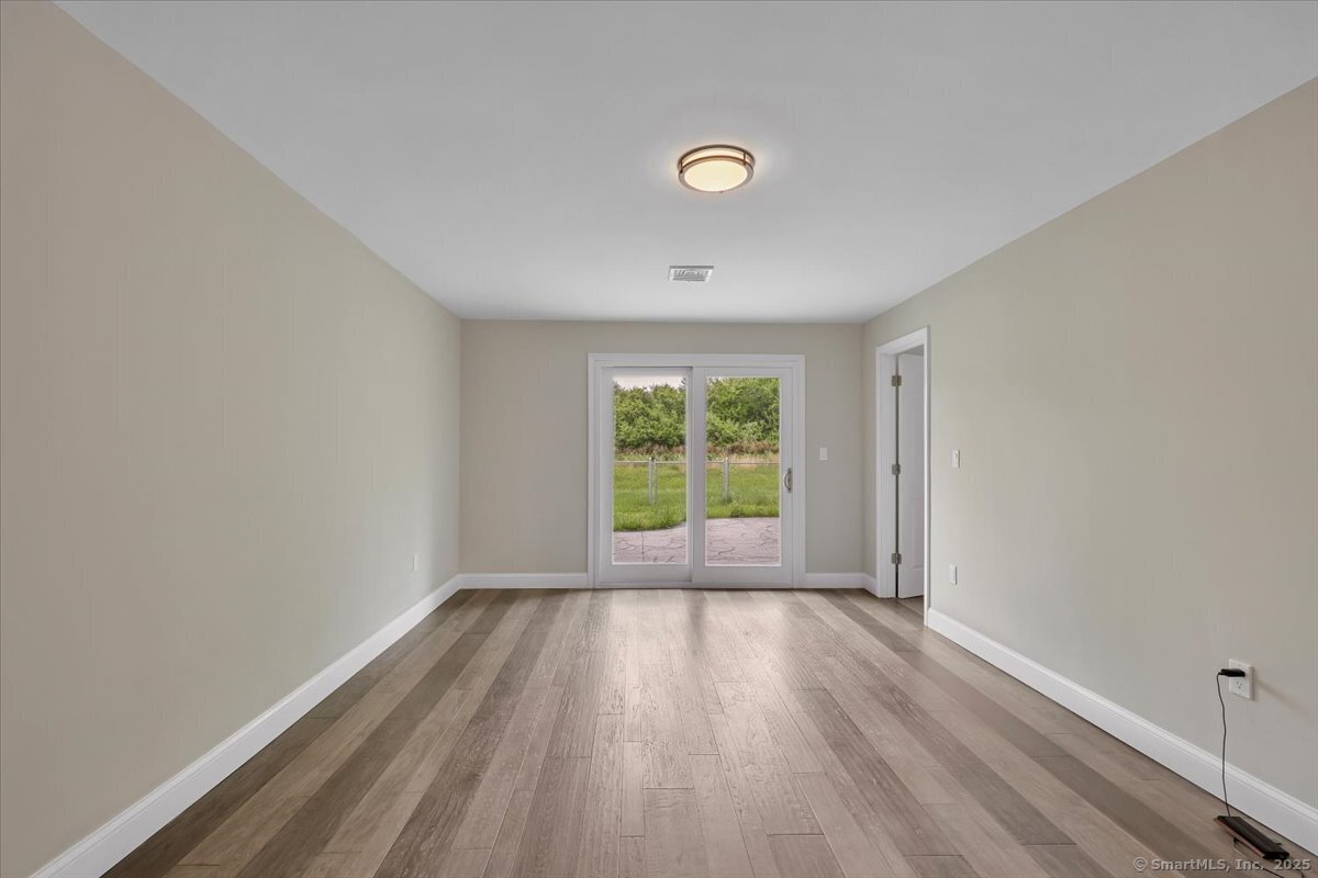 1813 Peck Lane, Cheshire, Connecticut image 31
