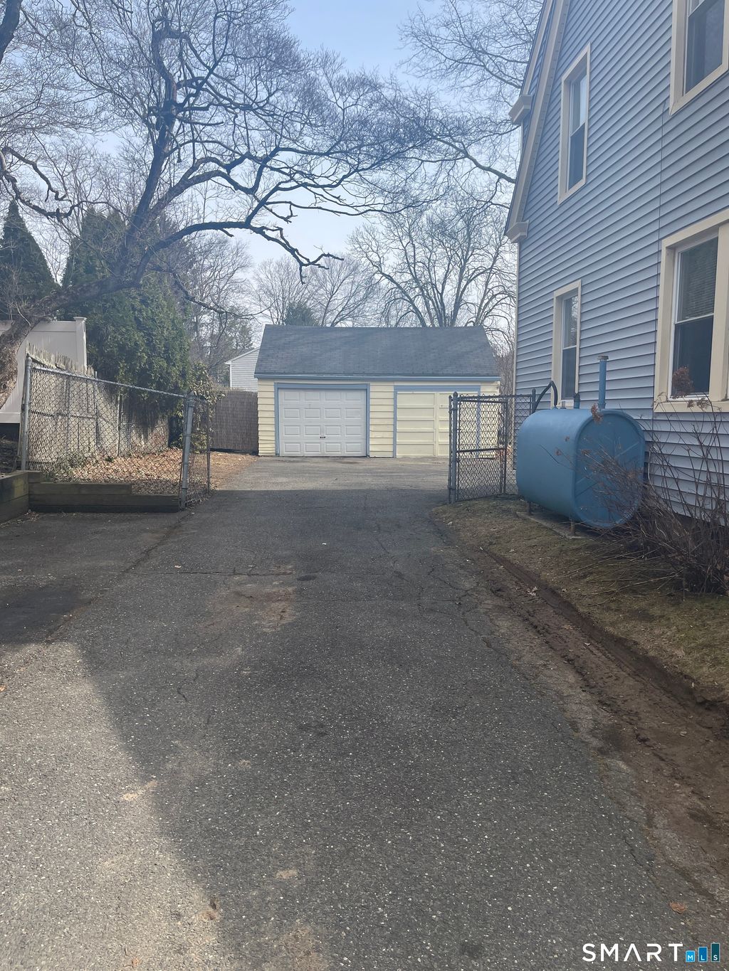 Photo of 1924 Stratfield Road, Fairfield, CT 06825 (MLS # 24152716)