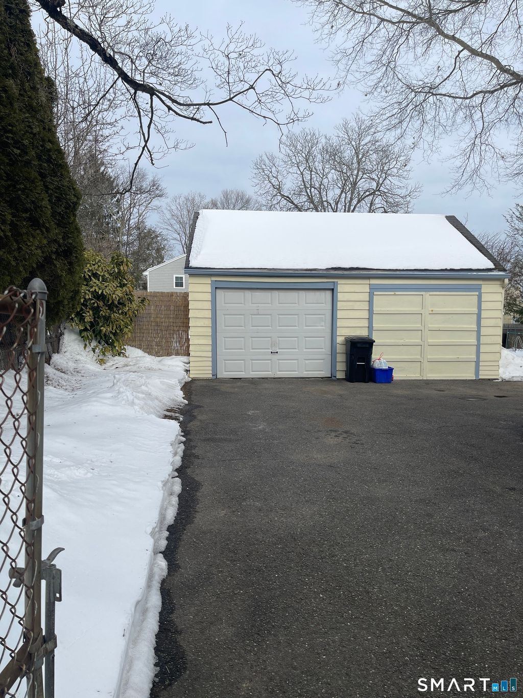 Photo of 1924 Stratfield Road, Fairfield, CT 06825 (MLS # 24152716)