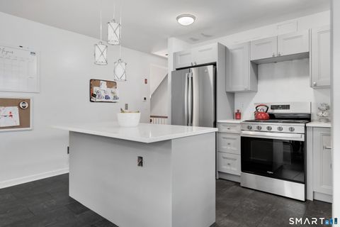 Tiny photo for 10 Maple Drive, Greenwich, CT 06870 (MLS # 24163995)