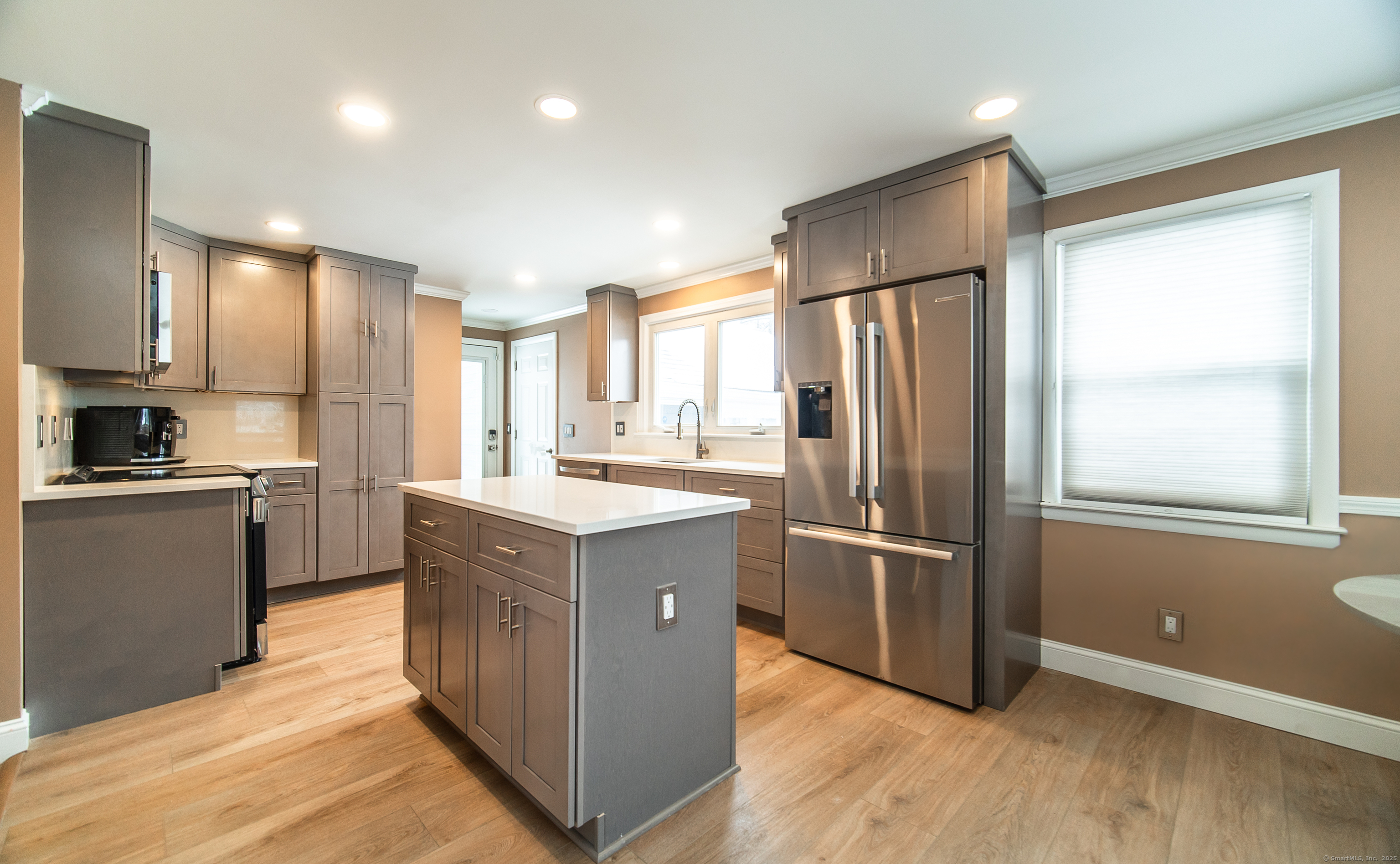 15 Franklin Street, Southington, Connecticut image 6