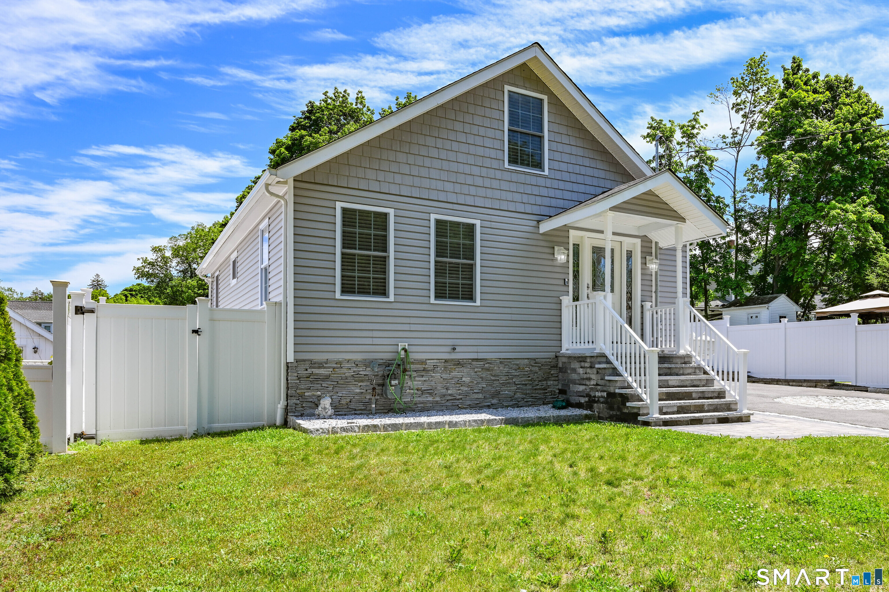222 Hamilton Street