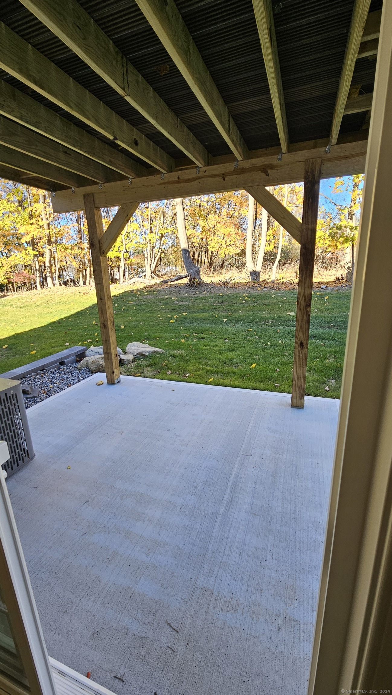 18 Summer Brook Way, Seymour, Connecticut image 4