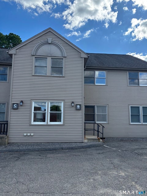 Condo For Rent - 21 Prospect Street #6<br/> Litchfield County, Torrington, CT 06790