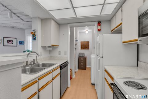 Tiny photo for 91 Crown Knoll Court #124, Groton, CT 06340 (MLS # 24171330)