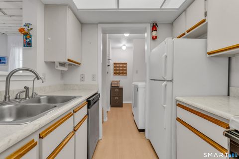 Tiny photo for 91 Crown Knoll Court #124, Groton, CT 06340 (MLS # 24171330)