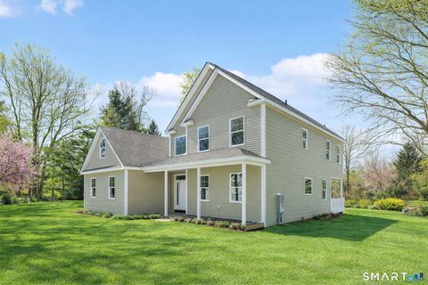 Homes For Sale - 102 West Street<br/> Tolland County, Hebron, CT 06248