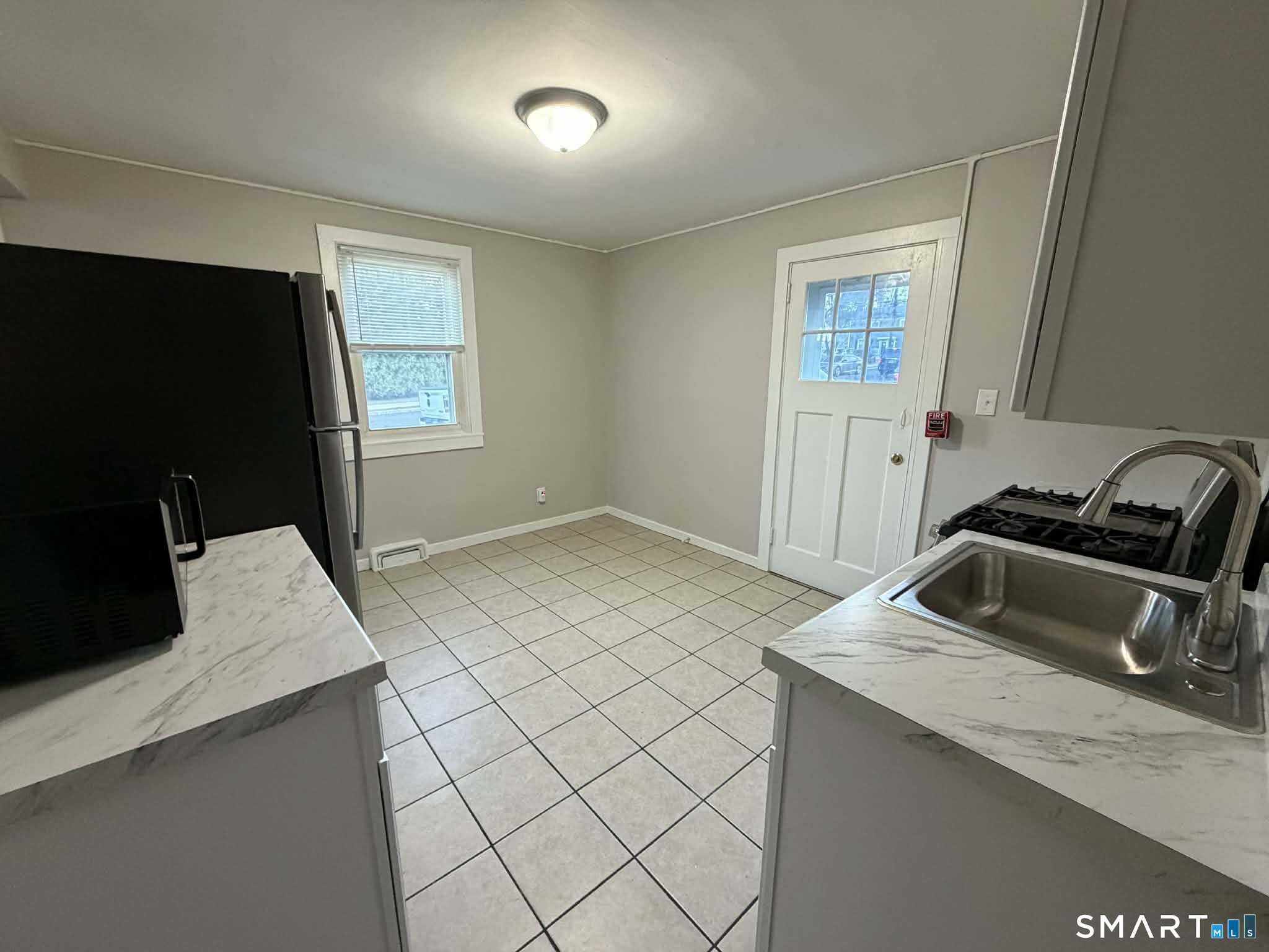 27 New Hampshire Drive