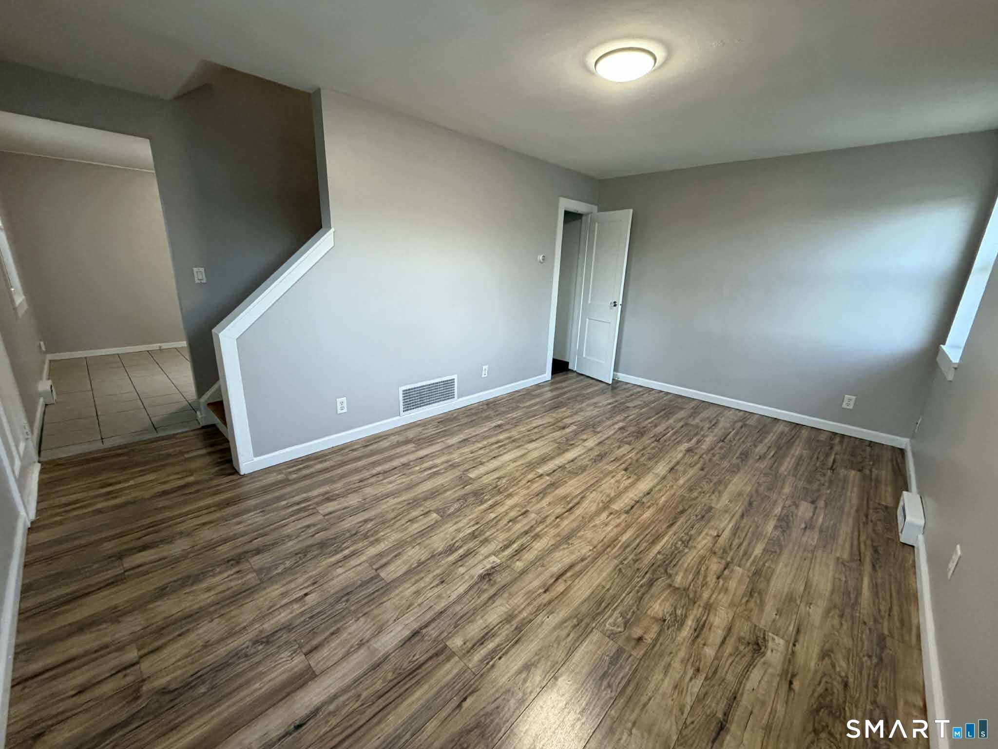 27 New Hampshire Drive