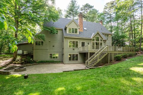 Tiny photo for 3 Eton Place, Farmington, CT 06032 (MLS # 24167027)