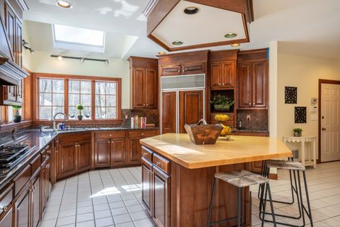 Tiny photo for 3 Eton Place, Farmington, CT 06032 (MLS # 24167027)