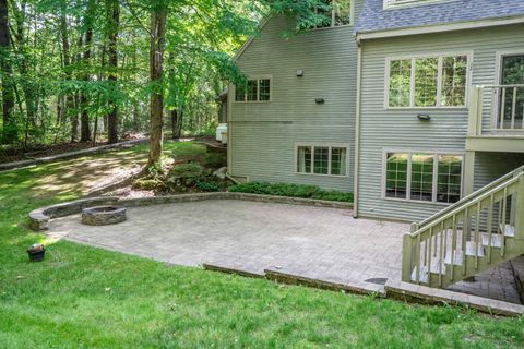 Tiny photo for 3 Eton Place, Farmington, CT 06032 (MLS # 24167027)