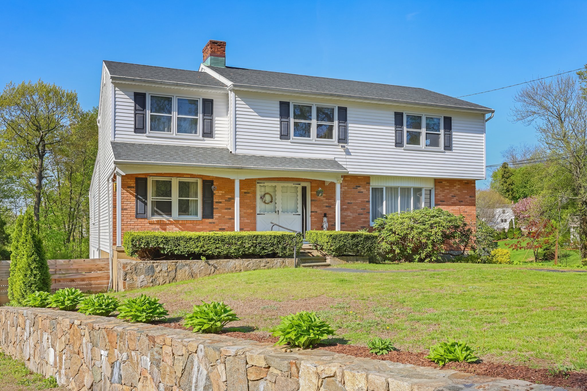 Property for Sale at Kingsbury Road, Norwalk, Connecticut - Bedrooms: 5 
Bathrooms: 4 
Rooms: 9  - $699,000