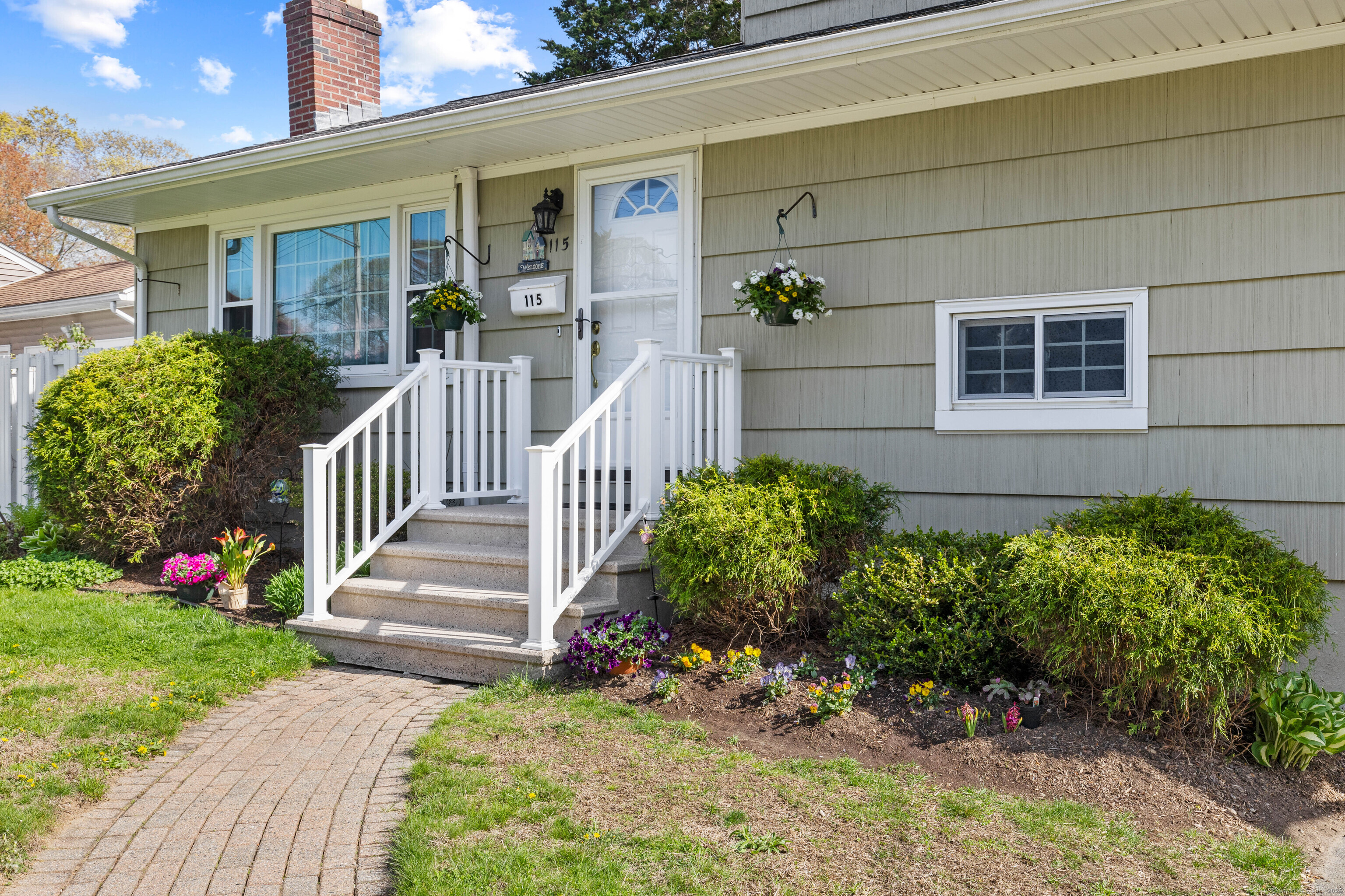 115 Chestnut Hill Road, Groton, Connecticut image 4
