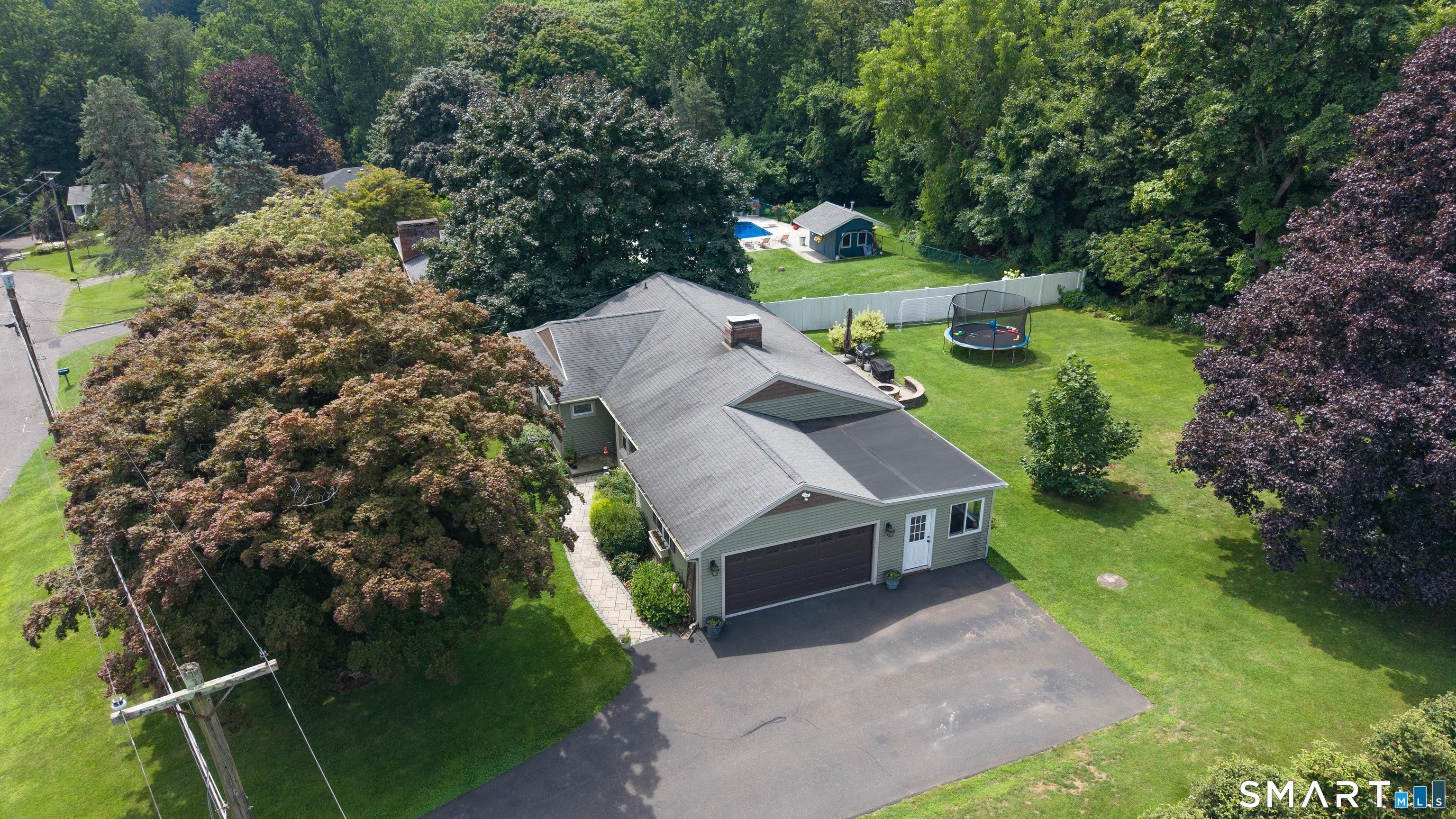 3 South Meadow Drive