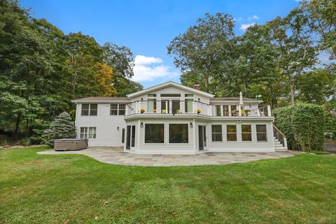 A home in New Canaan