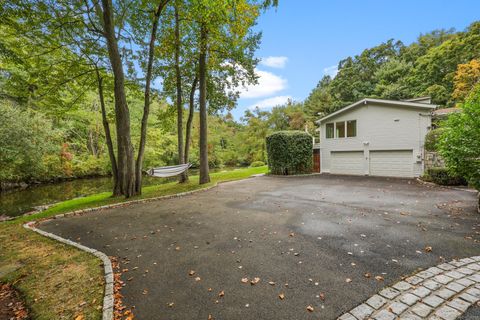 A home in New Canaan