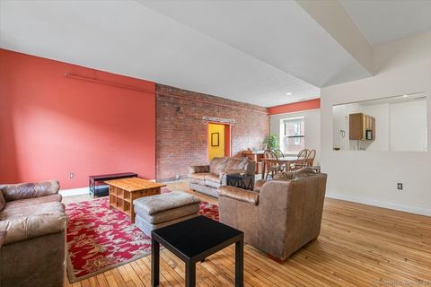 Photo of 196 Crown Street #310, New Haven, CT 06511 (MLS # 24165220)