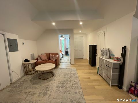 Tiny photo for 84 Lawrence Street #3, New Haven, CT 06511 (MLS # 24170432)