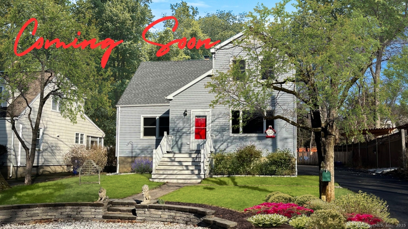 Property for Sale at Woodcrest Road, Fairfield, Connecticut - Bedrooms: 4 
Bathrooms: 2 
Rooms: 7  - $775,000