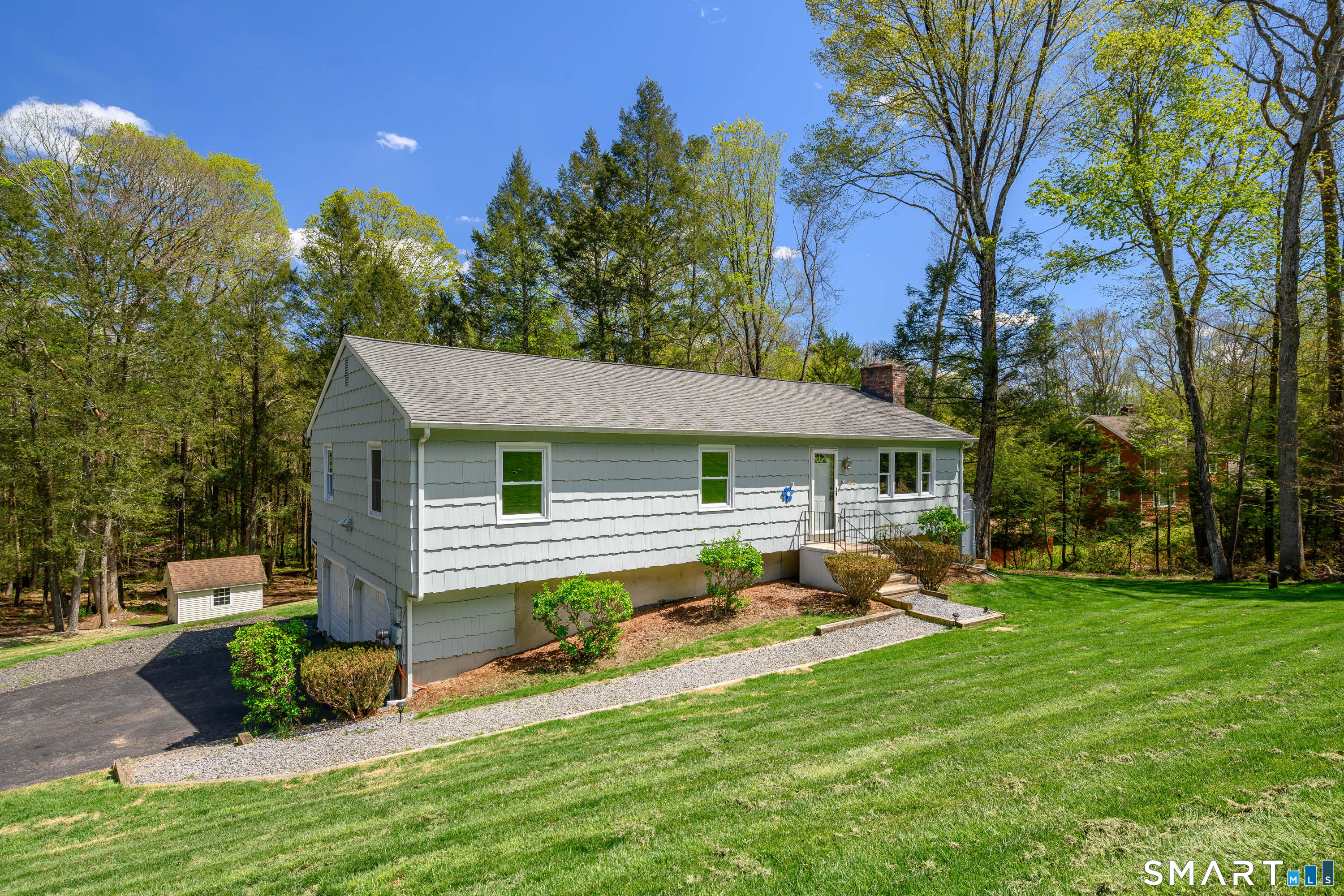 202 Grasslands Road