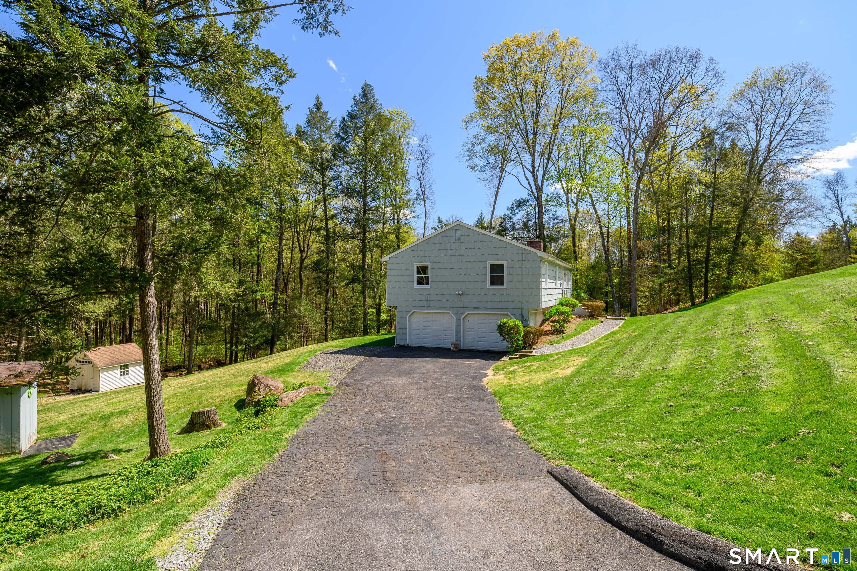 202 Grasslands Road
