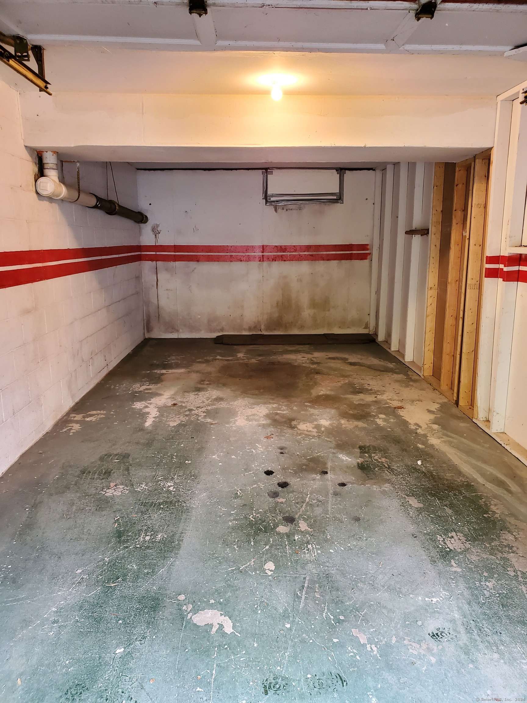 Cheshire, Connecticut 06410, United States, ,Residential,Active,31376