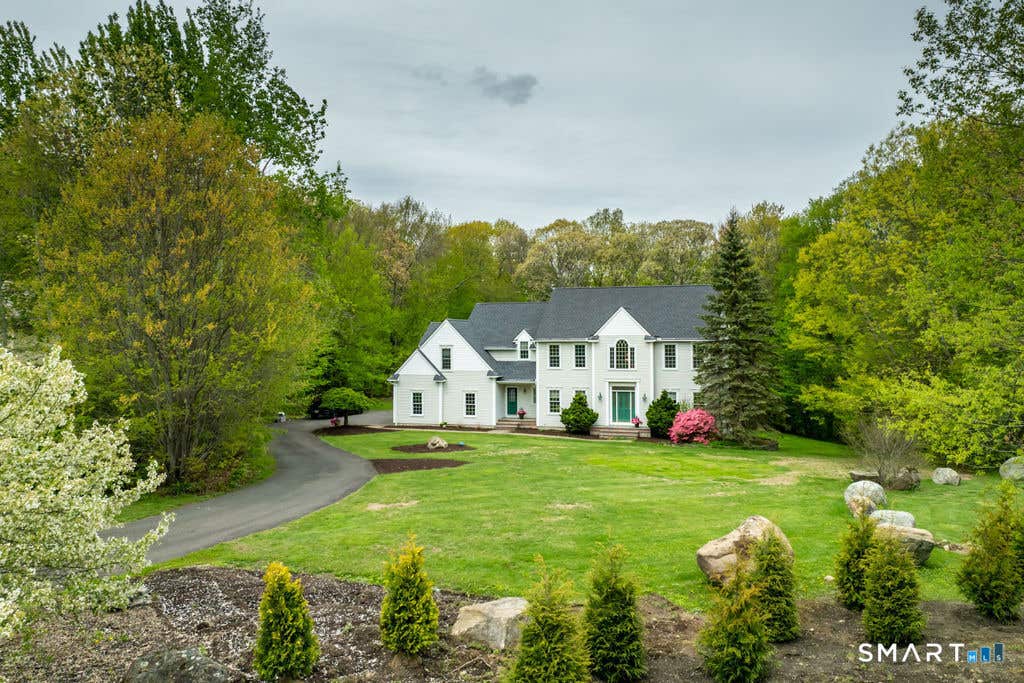 Photo of 19 Cider Mill Road, Burlington, CT 06013 (MLS # 24174778)