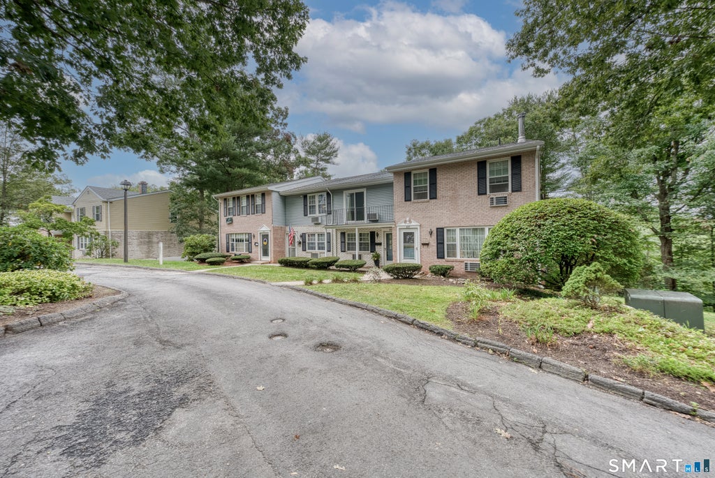 Photo of 56 Hunter Court #56, Torrington, CT 06790 (MLS # 24203011)