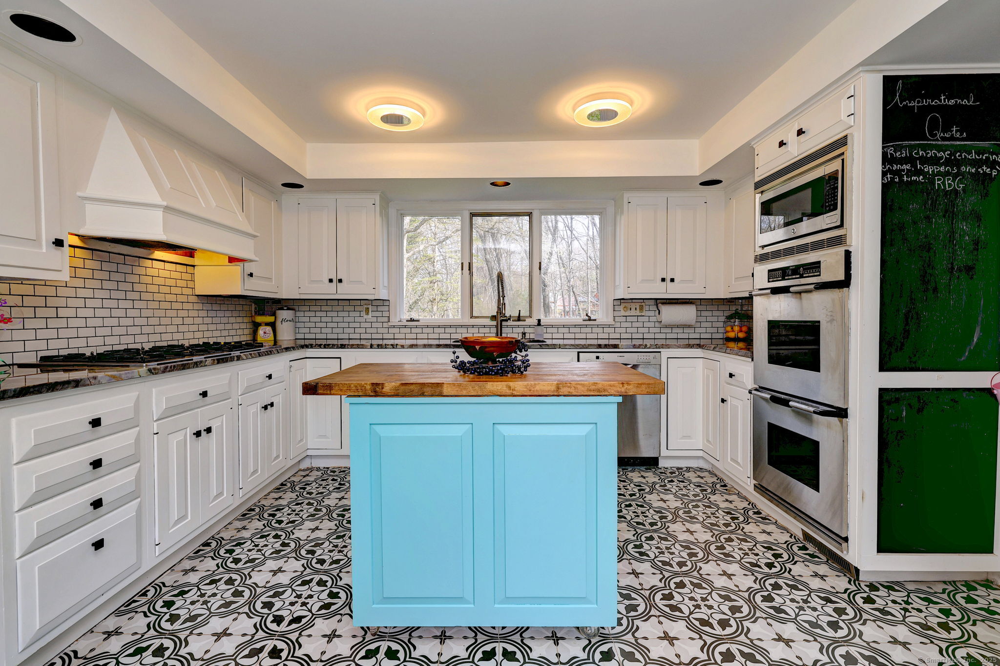 805 E Johnson Avenue, Cheshire, Connecticut image 15