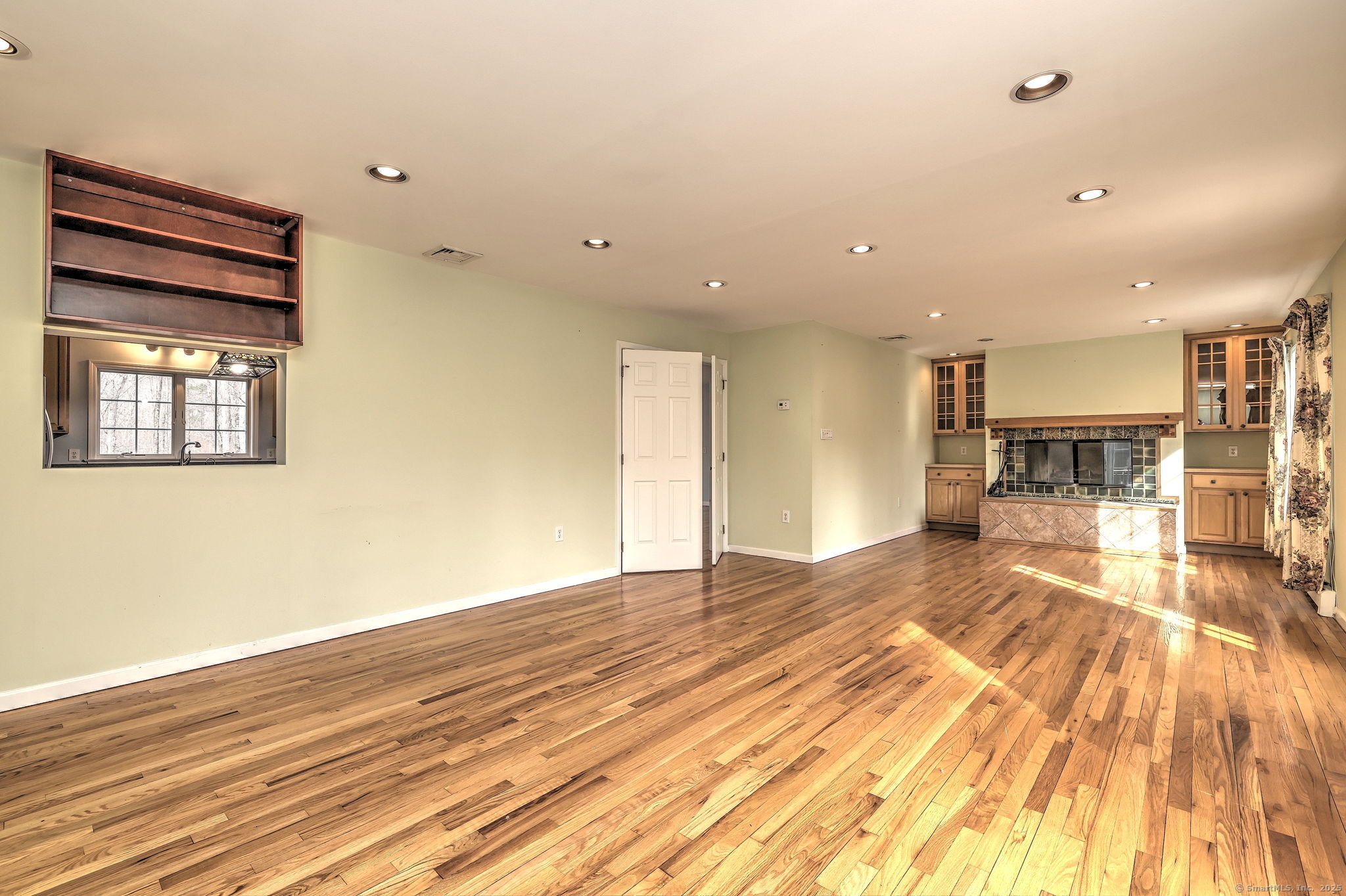 16 Peck Lane, Hamden, Connecticut image 4
