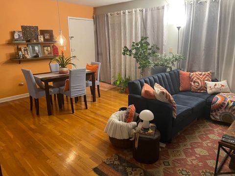 Photo of 80 County Street #APT 2Q, Norwalk, CT 06851 (MLS # 24123891)