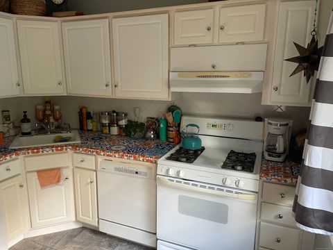 Tiny photo for 80 County Street #APT 2Q, Norwalk, CT 06851 (MLS # 24123891)