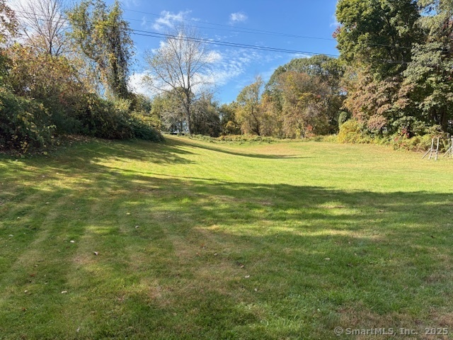 Colchester, Connecticut 06415, United States, 5 Bedrooms Bedrooms, ,4 BathroomsBathrooms,Residential,Active,226693