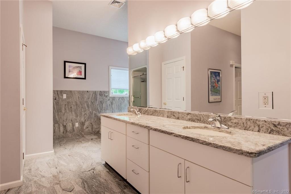 Colchester, Connecticut 06415, United States, 5 Bedrooms Bedrooms, ,4 BathroomsBathrooms,Residential,Active,226693