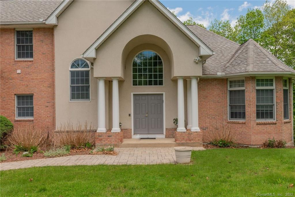 Colchester, Connecticut 06415, United States, 5 Bedrooms Bedrooms, ,4 BathroomsBathrooms,Residential,Active,226693