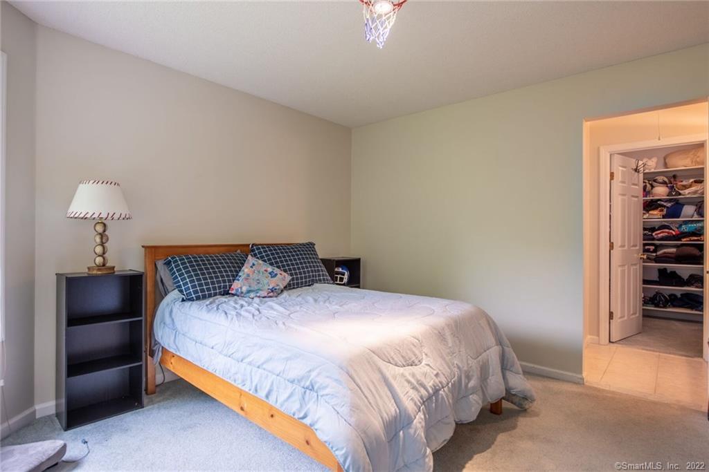 Colchester, Connecticut 06415, United States, 5 Bedrooms Bedrooms, ,4 BathroomsBathrooms,Residential,Active,226693