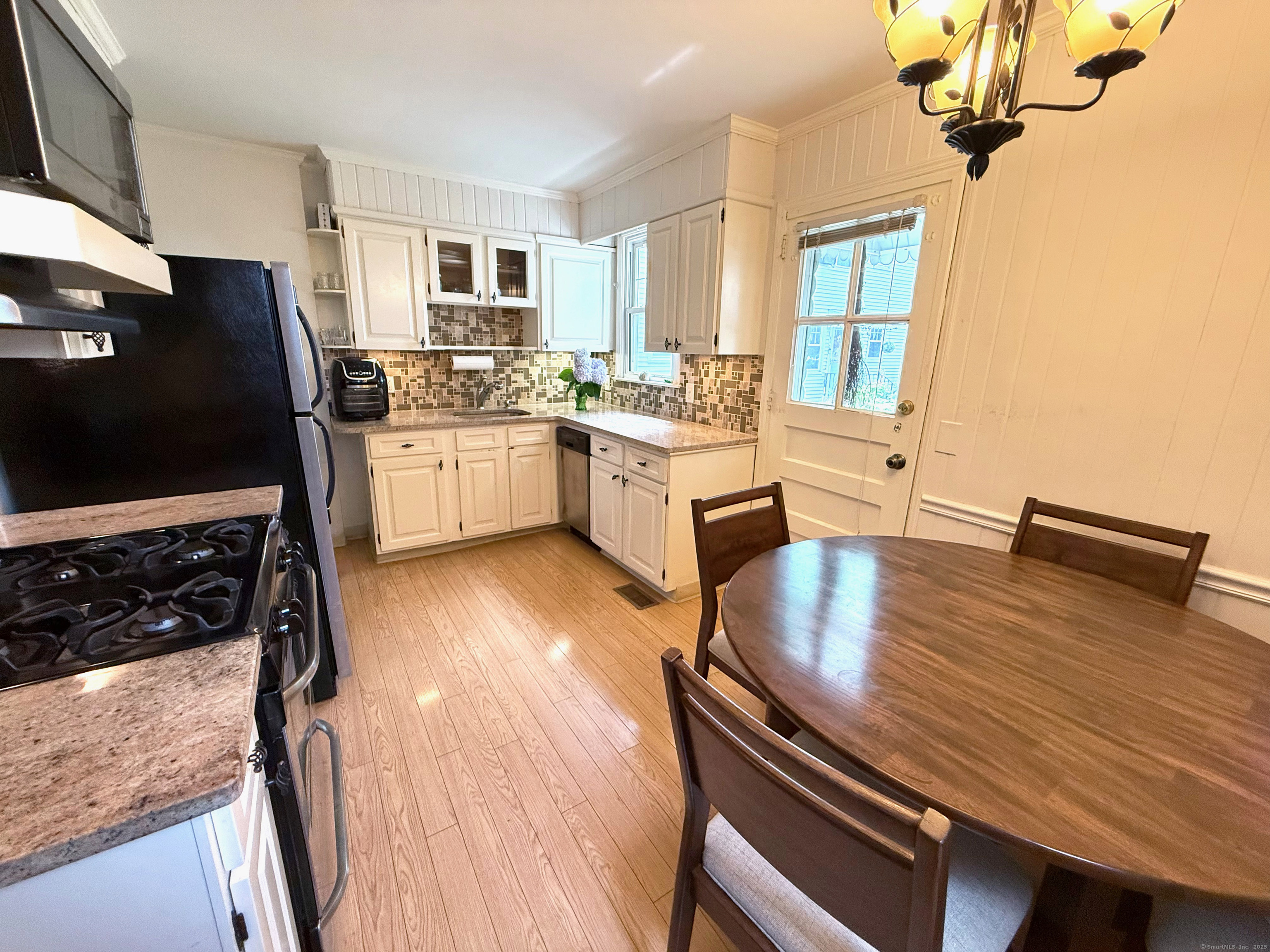 465 Sylvan Knoll Road