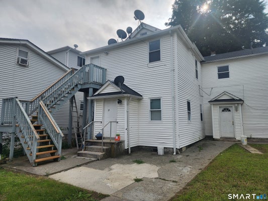 40 ADAMS AVE FL 2, STAMFORD, CT 06902 - Image bd946efc8e665fceef9816b2479fcae2/1483203029