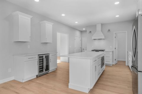 Tiny photo for 60 Hollister Drive, Avon, CT 06001 (MLS # 24143010)