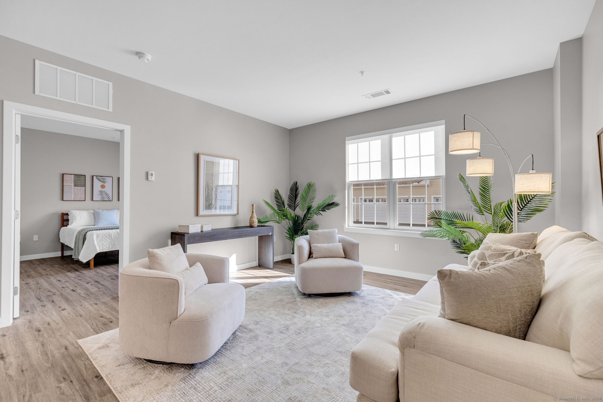 Berlin, Connecticut 06037, United States, 2 Bedrooms Bedrooms, ,2 BathroomsBathrooms,Residential,Active,236395