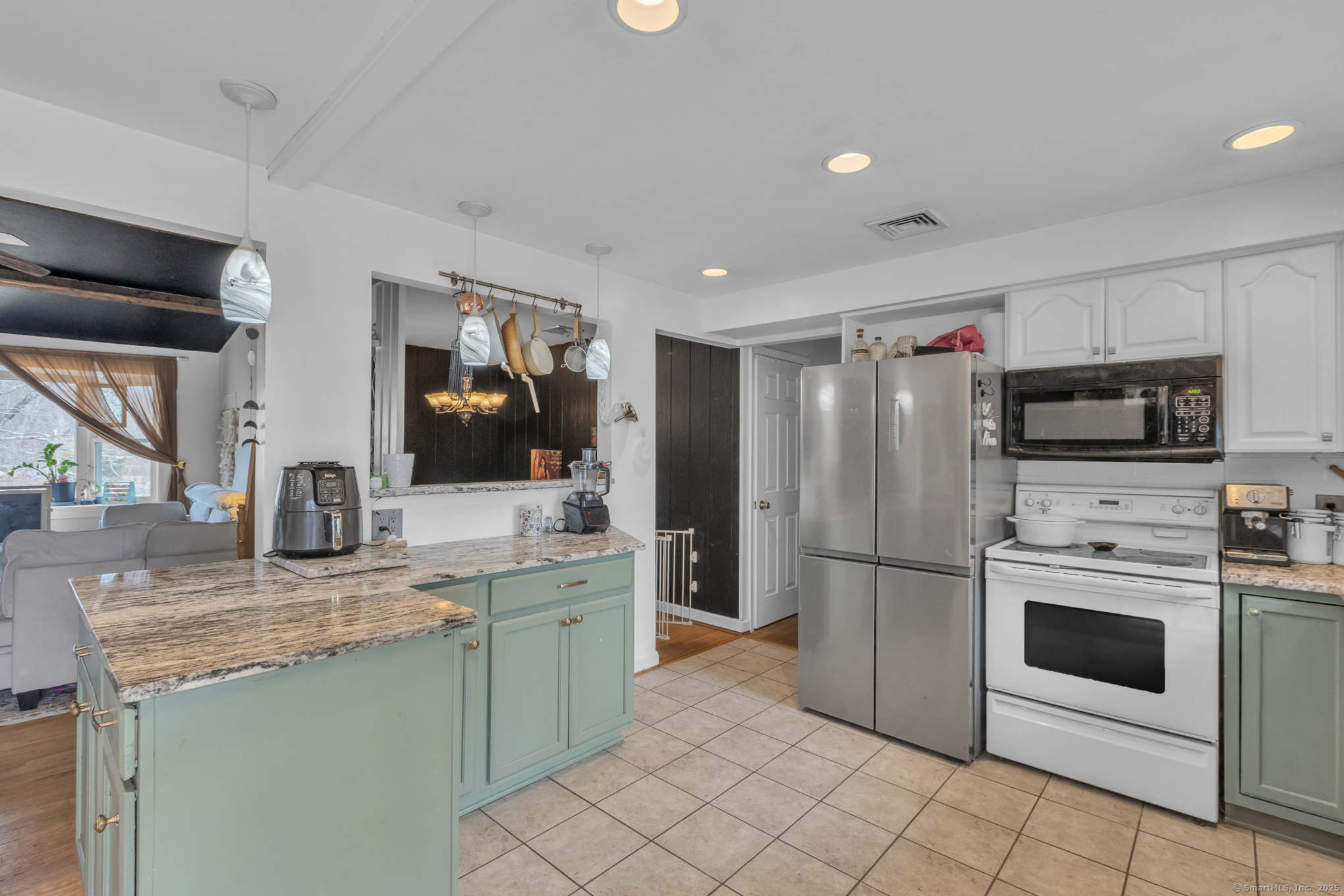 7 School Road, Bolton, Connecticut image 4