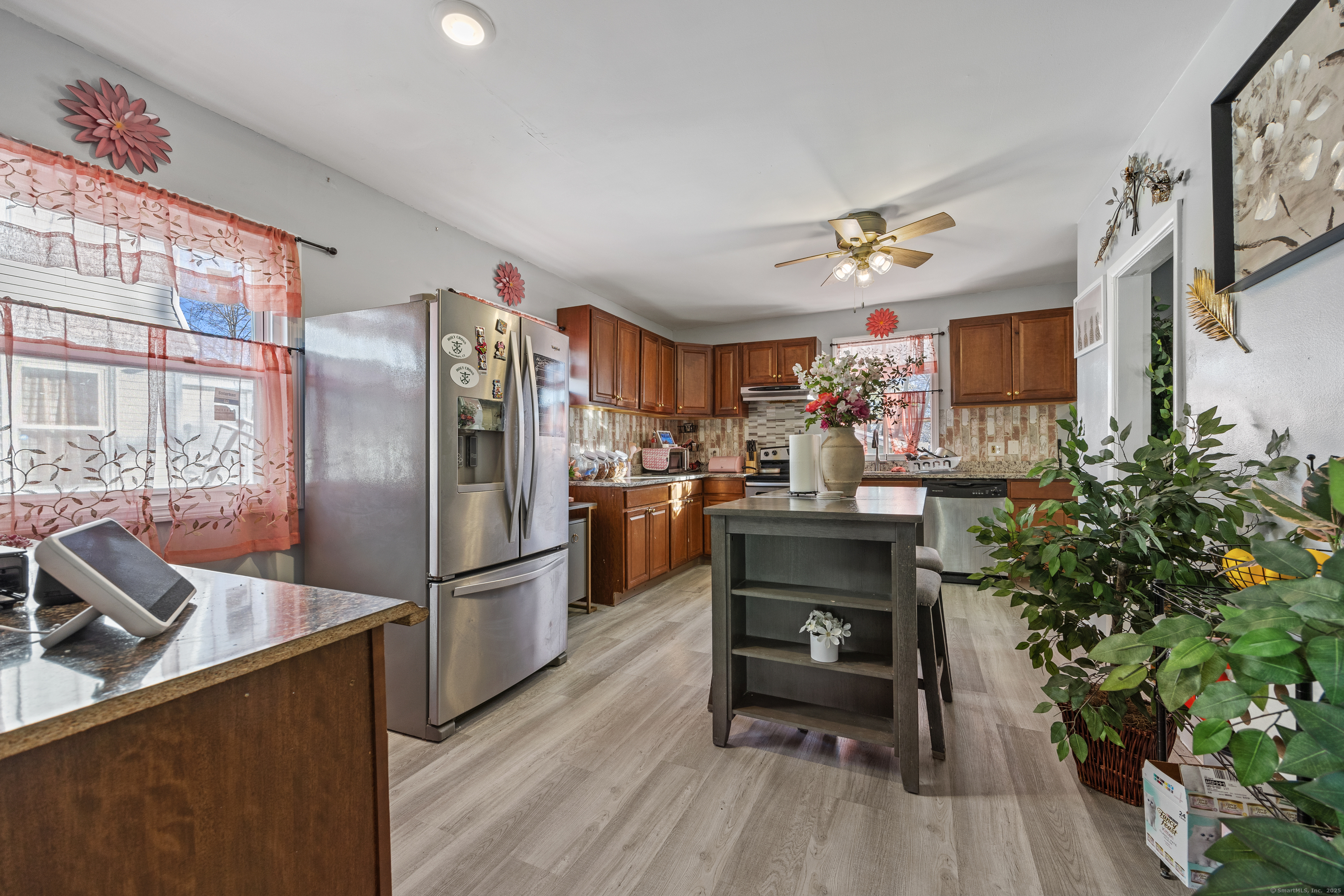 87 Englewood Avenue, Waterbury, Connecticut image 15