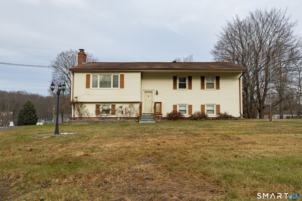 Photo of 103 Montauk Drive, Vernon, CT 06066 (MLS # 24145050)