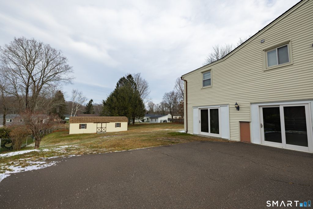 Photo of 103 Montauk Drive, Vernon, CT 06066 (MLS # 24145050)