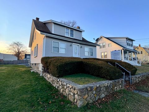 Photo of 12 Clark Lane #A, Waterford, CT 06385 (MLS # 24143884)