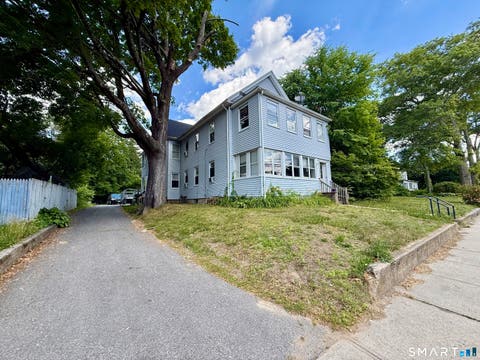 Photo of 185-187 Main Street, Plainfield, CT 06354 (MLS # 24184866)