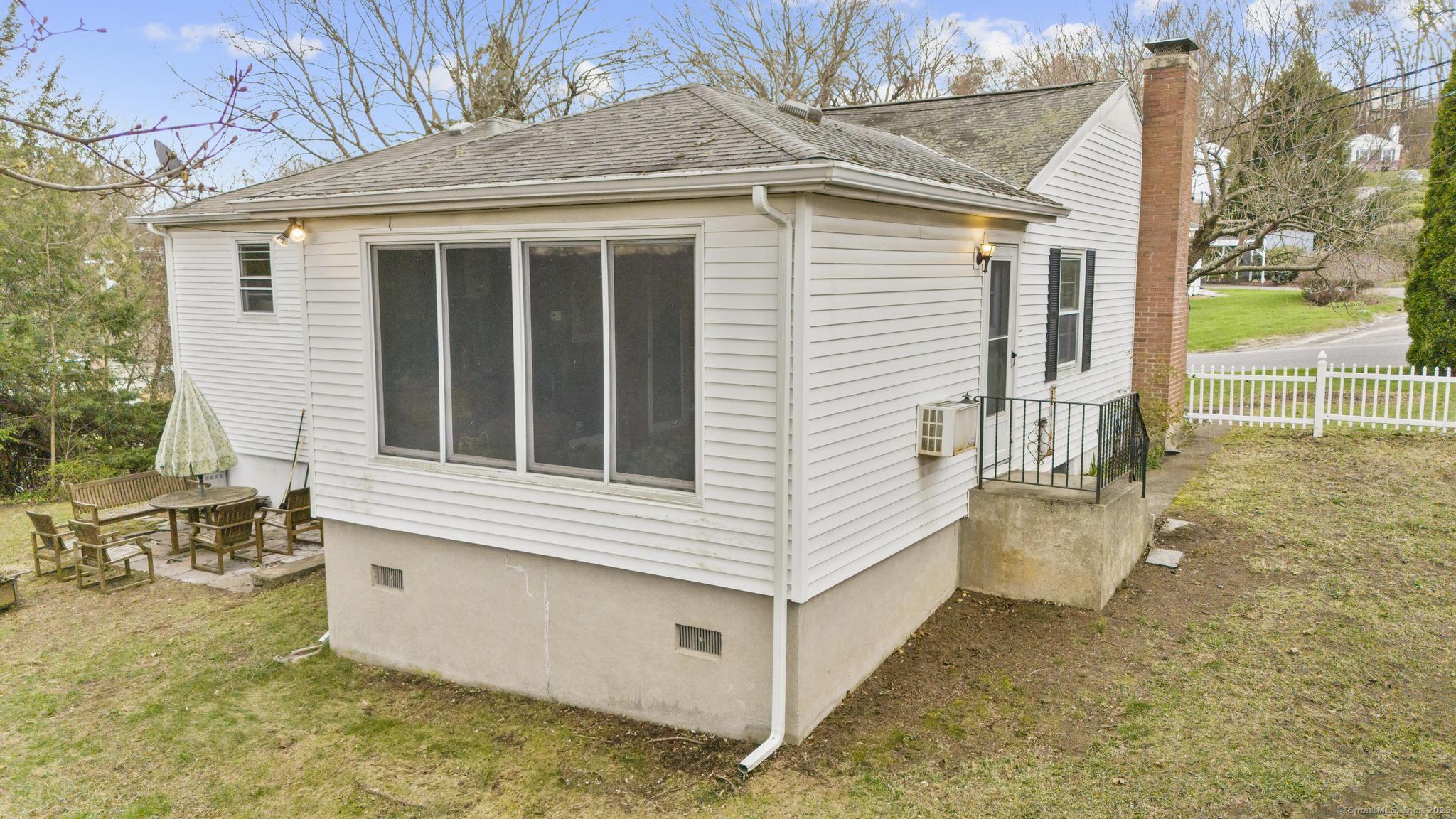 60 Juniper Ridge Drive, Waterbury, Connecticut image 9