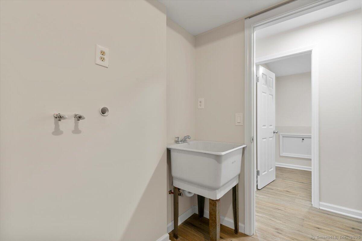 258 Cartpath Drive, Meriden, Connecticut image 35